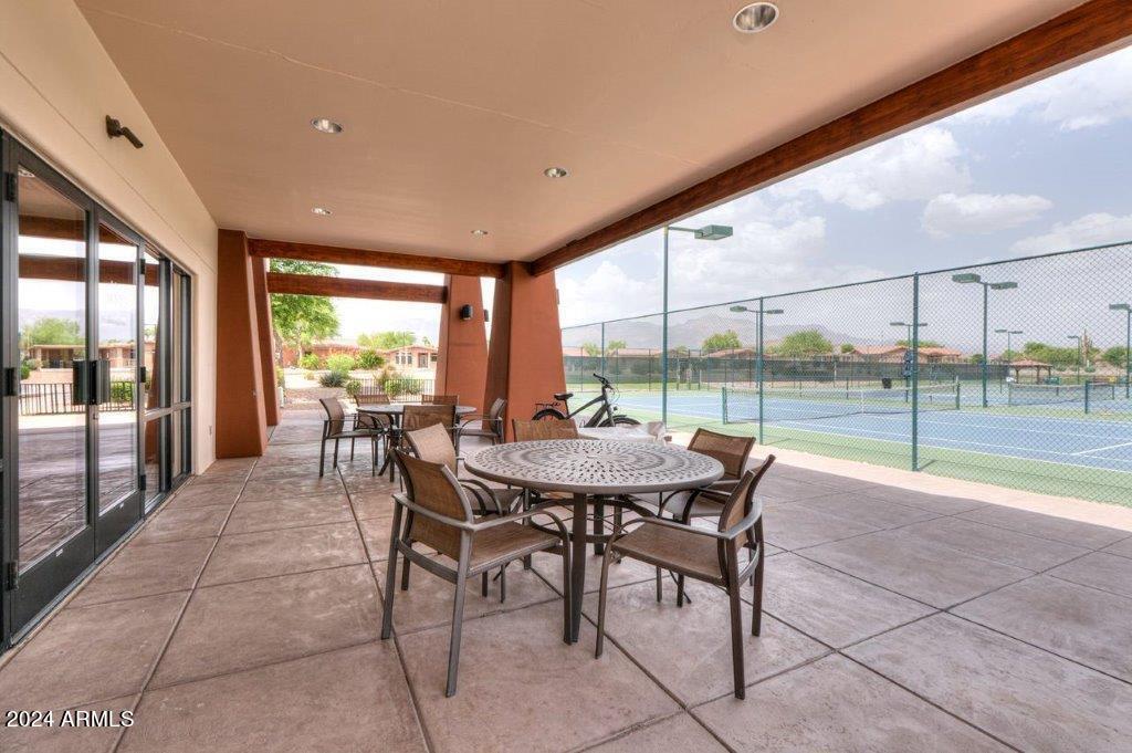 7373 E US HIGHWAY 60 -- FRNT