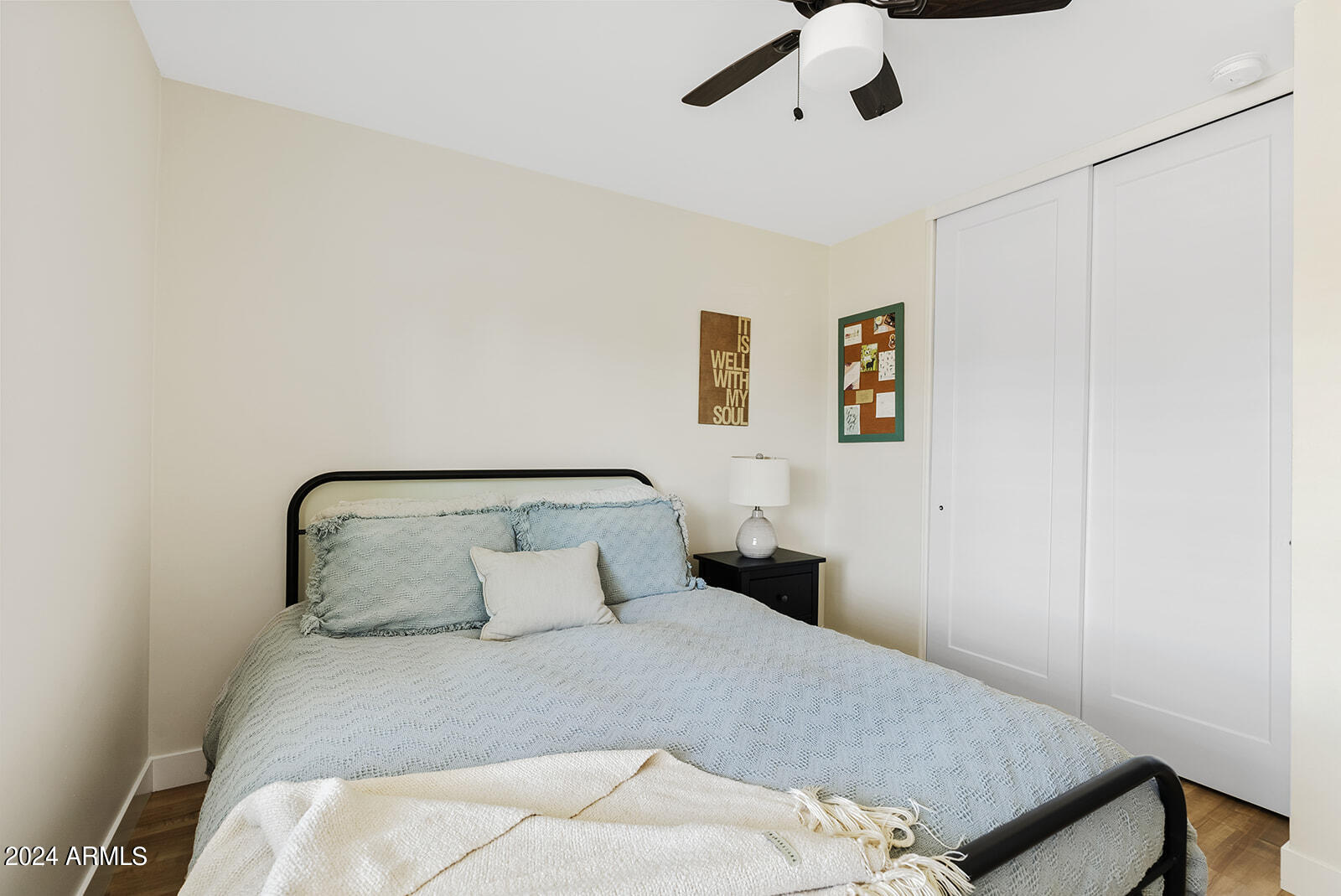 4918 E WINDROSE Drive