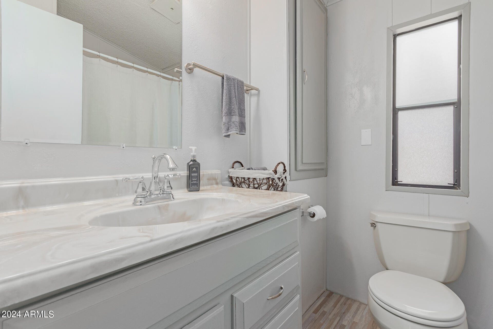 17200 W BELL Road # 603