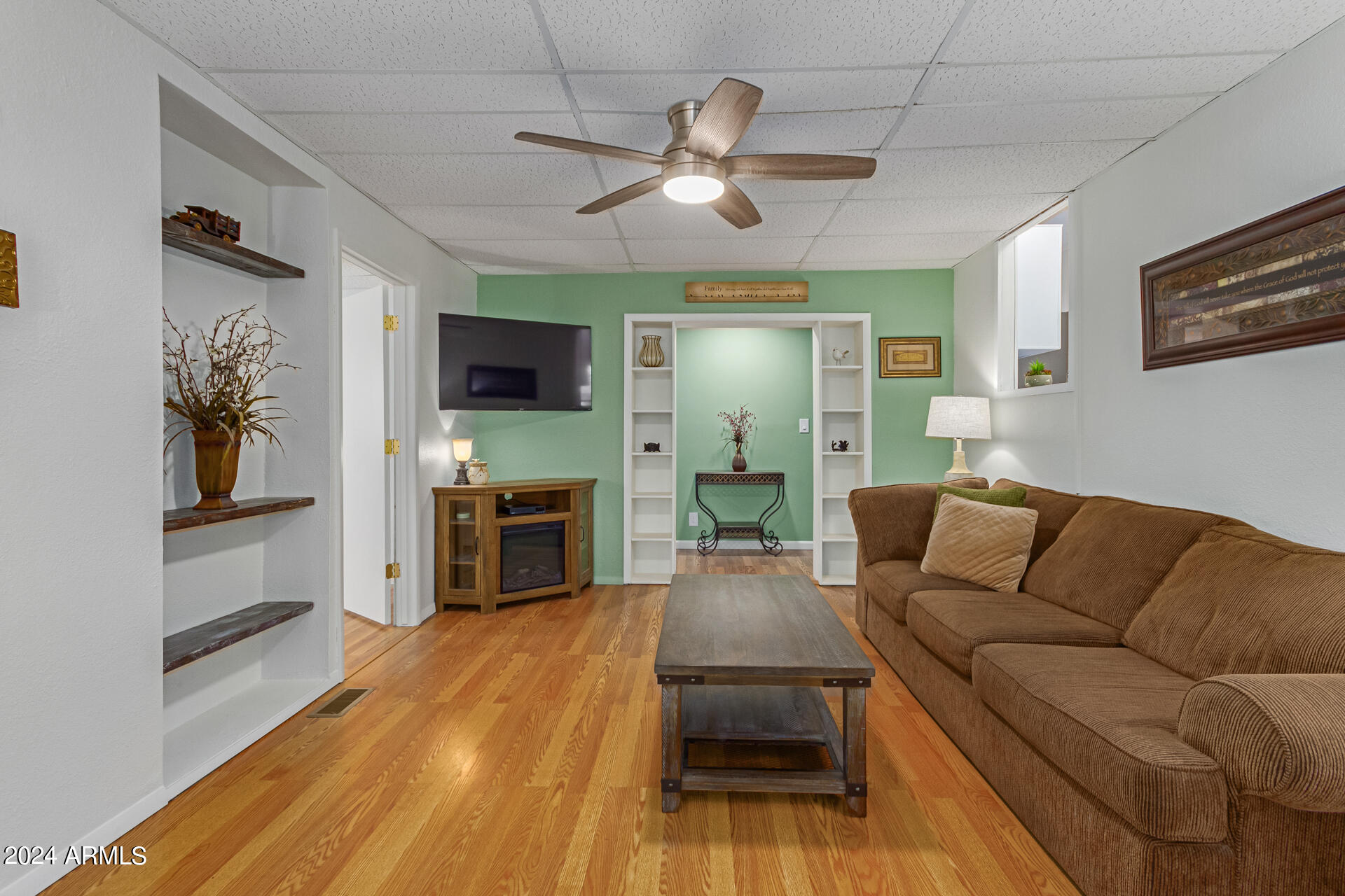 17200 W BELL Road # 603