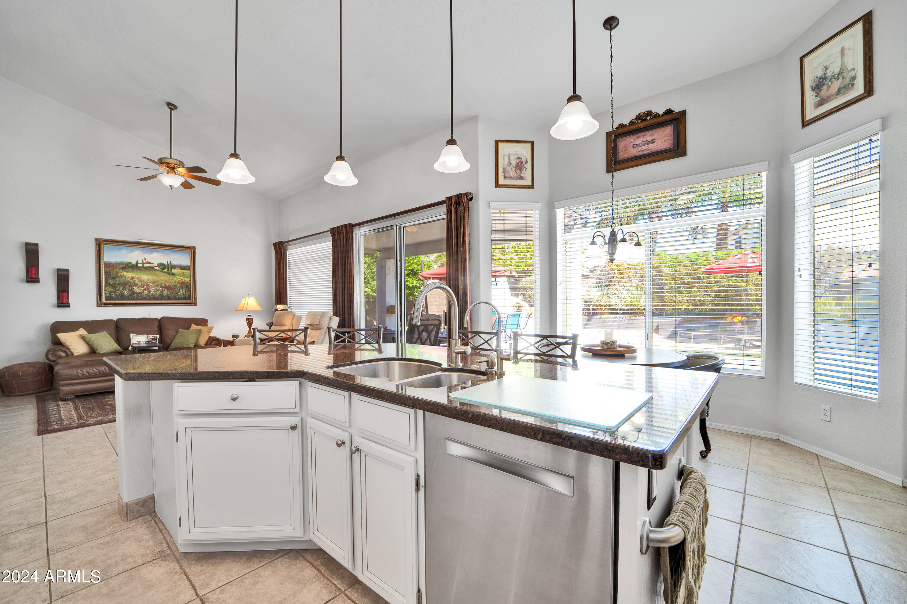 6750 W VIA MONTOYA Drive