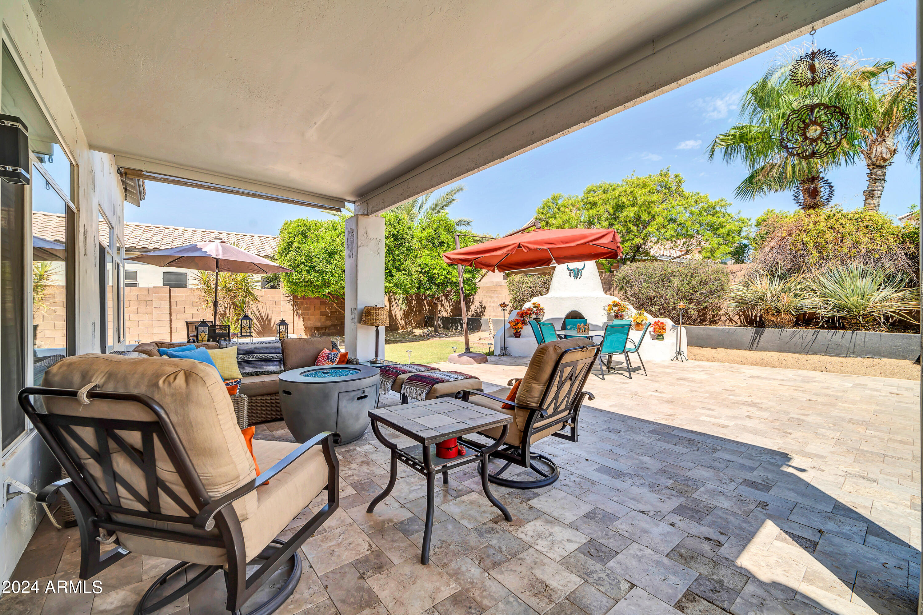 6750 W VIA MONTOYA Drive