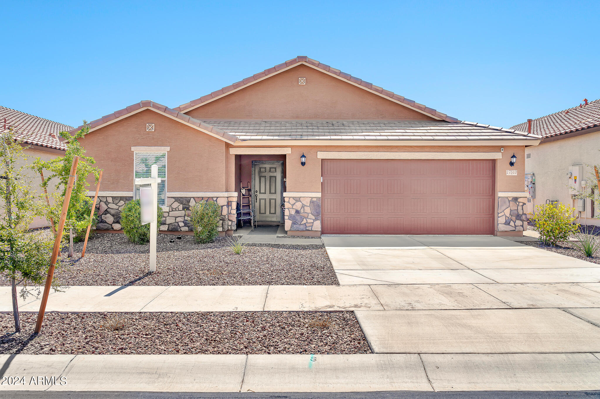 17513 W MOLLY Lane