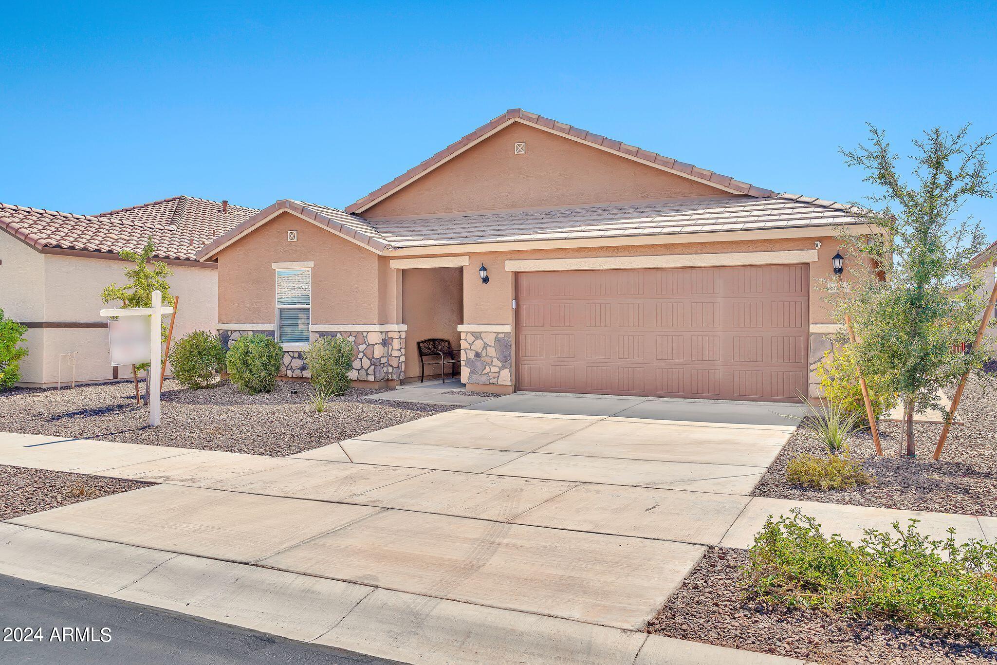 17513 W MOLLY Lane