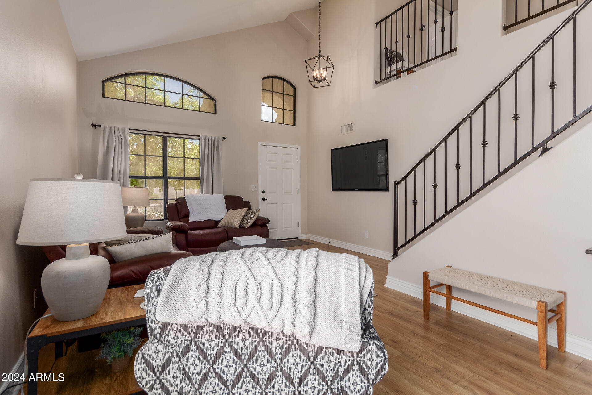 1902 N BARKLEY -- # 5