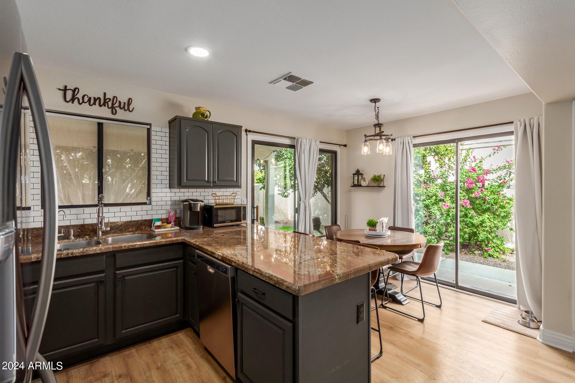 1902 N BARKLEY -- # 5