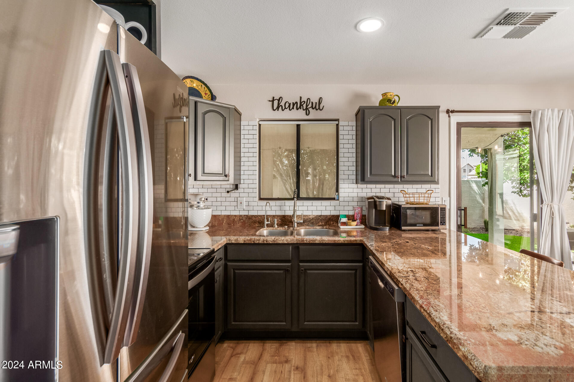 1902 N BARKLEY -- # 5