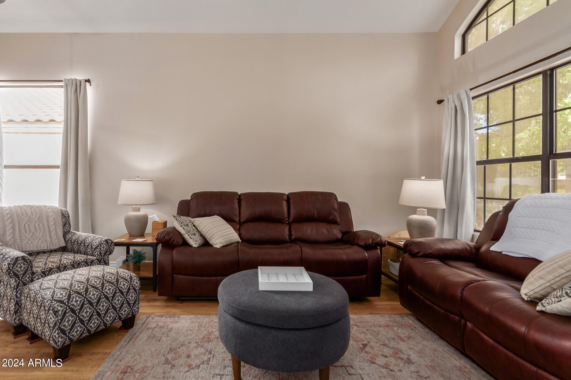1902 N BARKLEY -- # 5