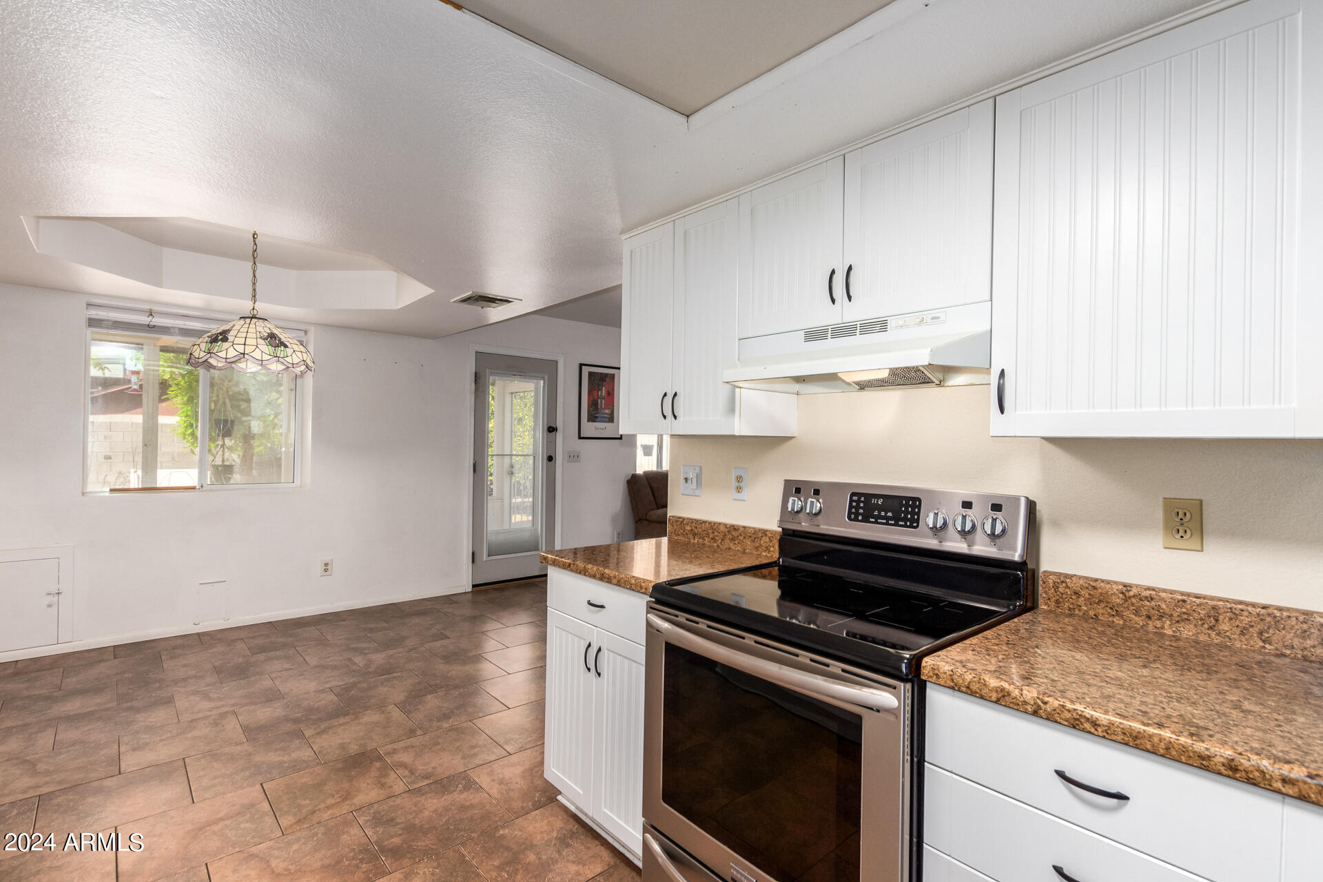 1404 N AUGUSTINE Street