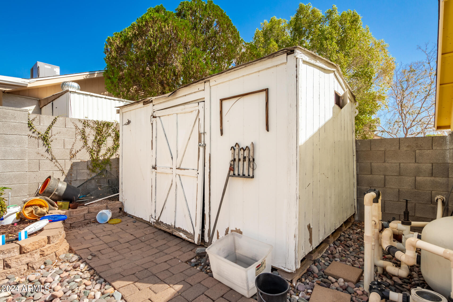 1404 N AUGUSTINE Street