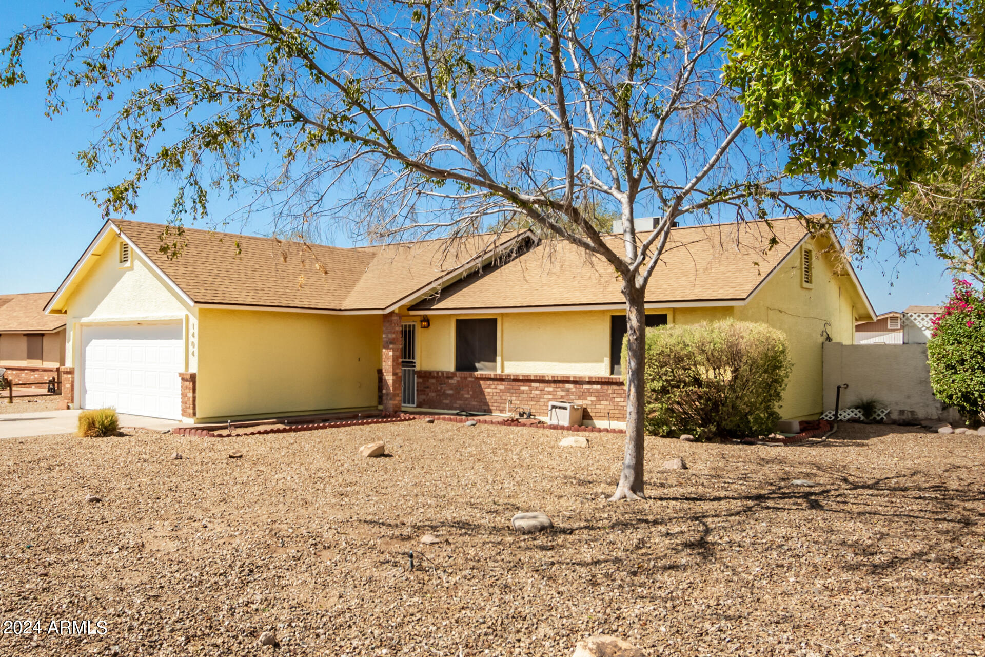 1404 N AUGUSTINE Street