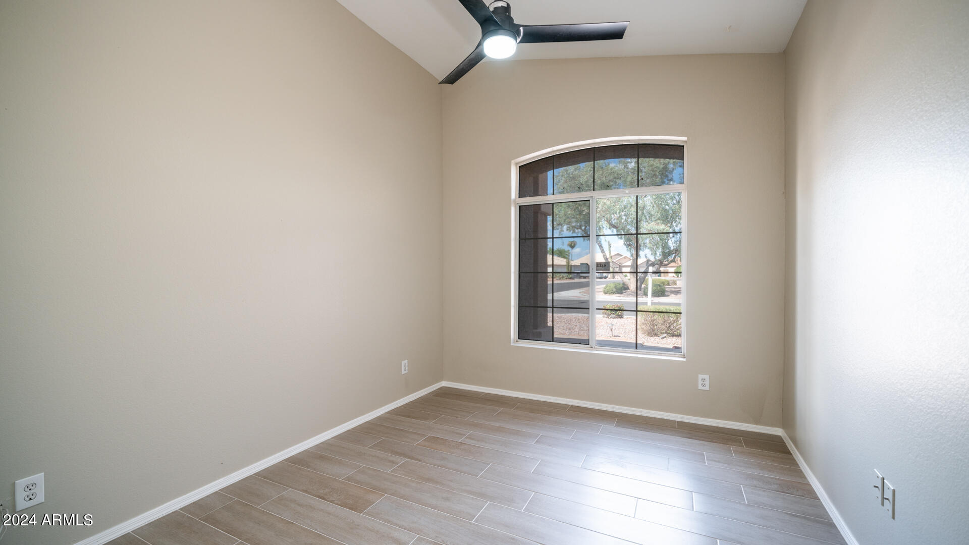 13415 E CHICAGO Street