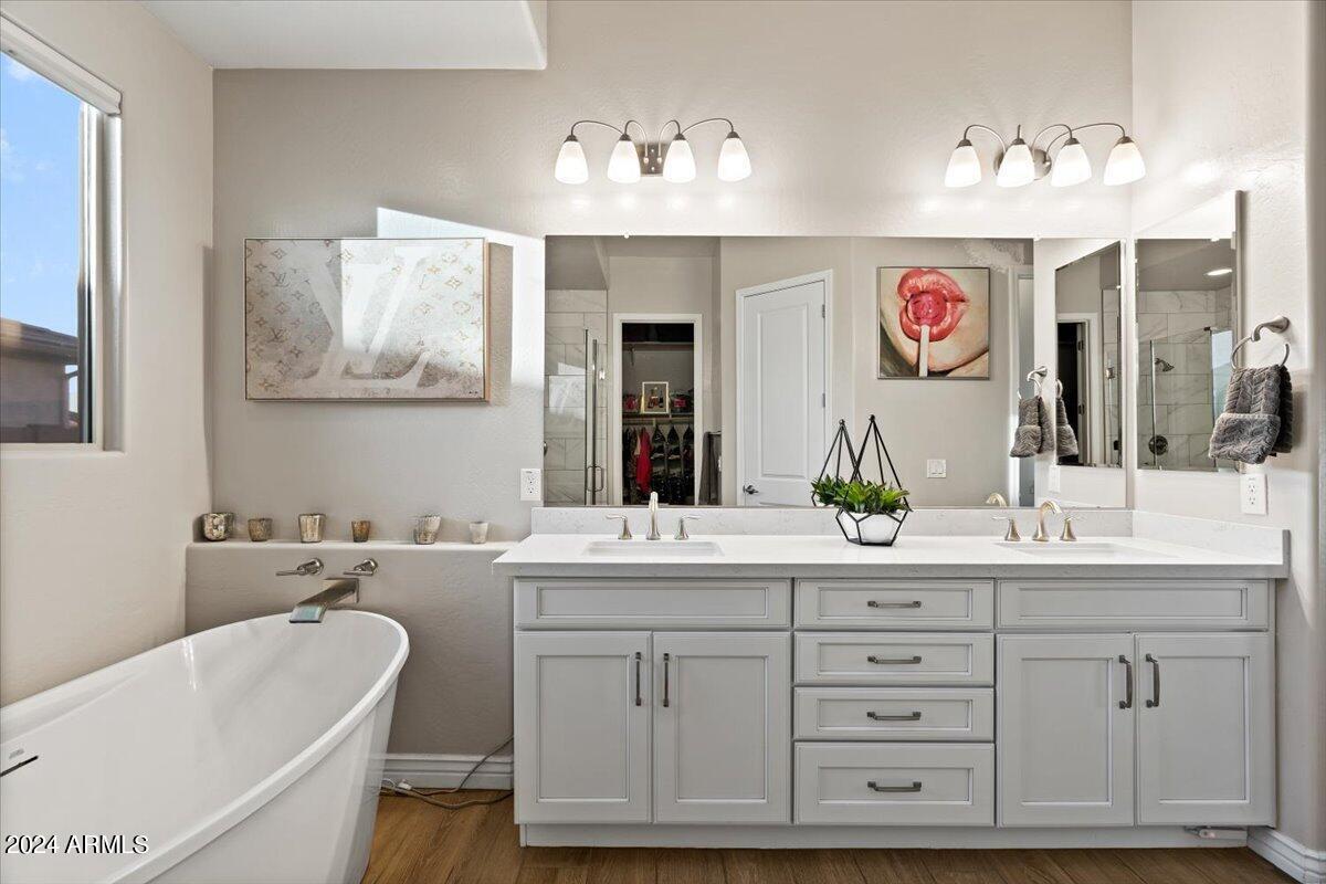 10628 E TUMBLEWEED Avenue