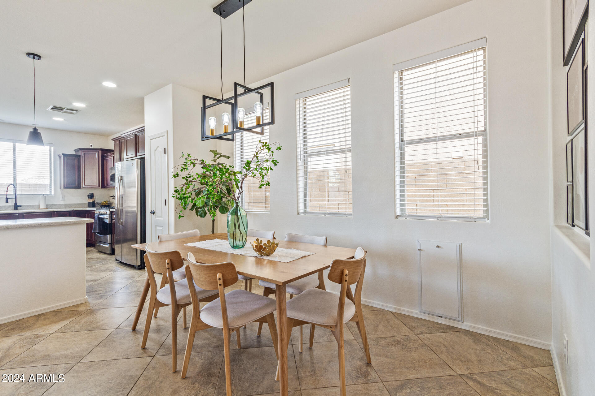 3252 E MORNING STAR Lane