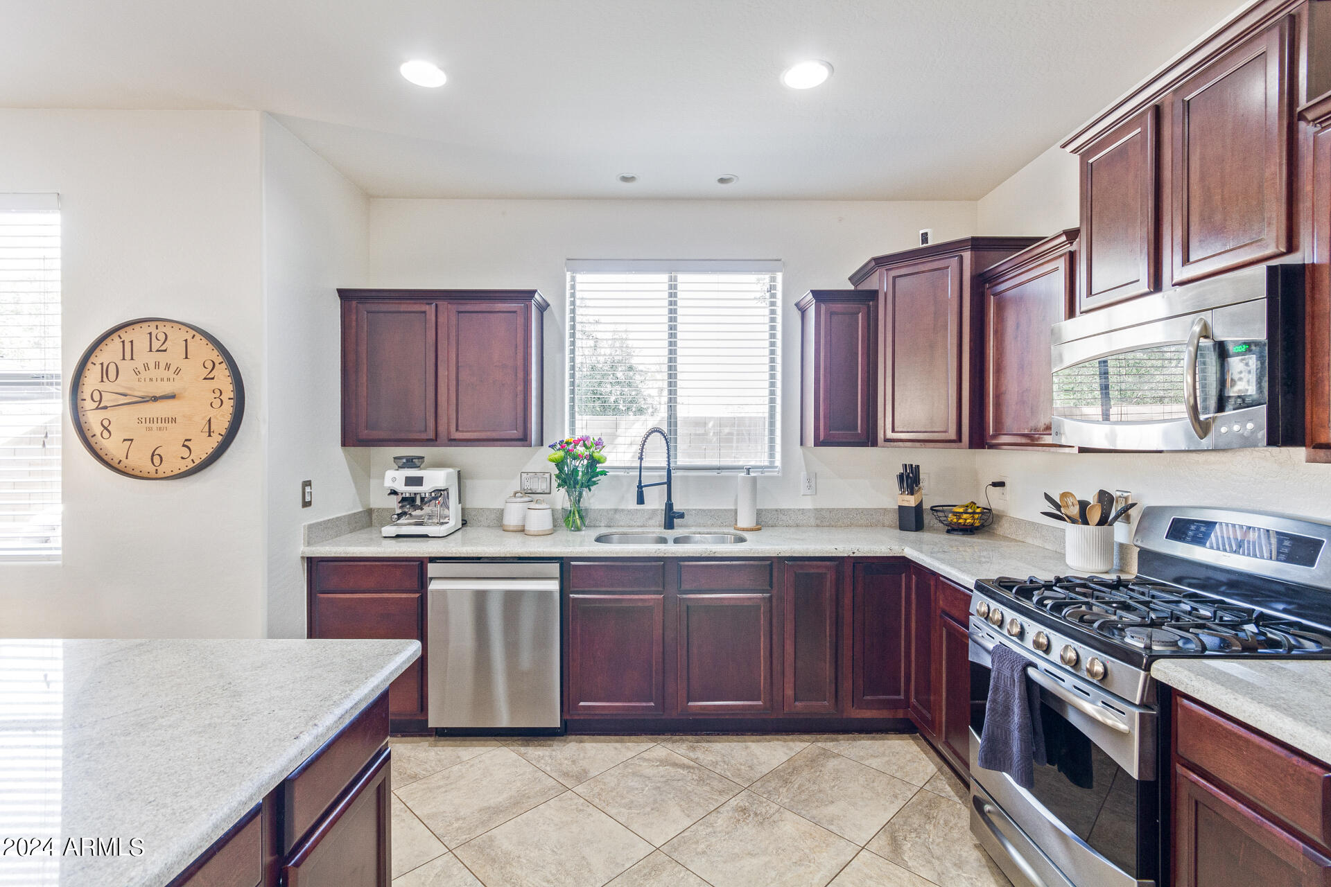 3252 E MORNING STAR Lane