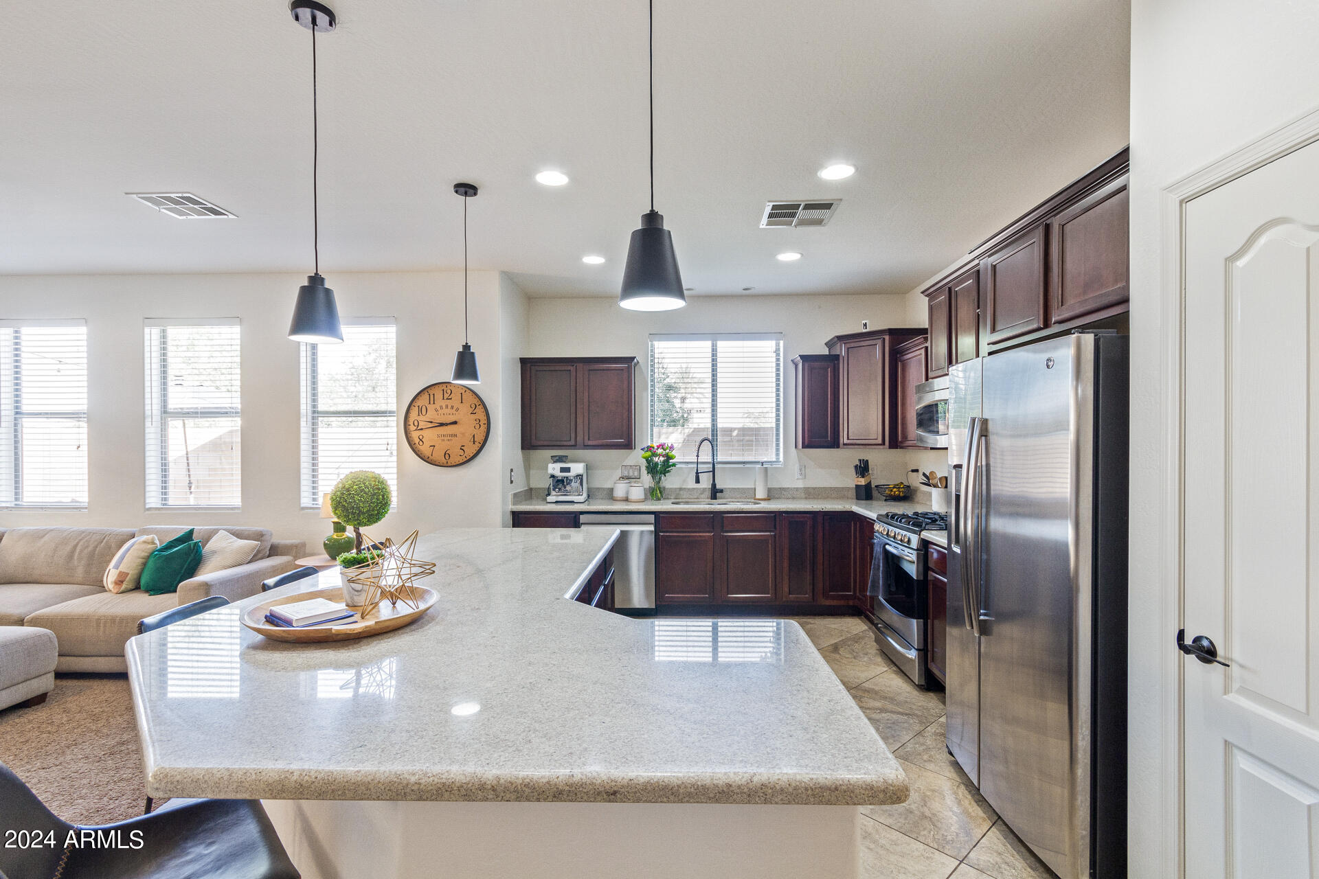 3252 E MORNING STAR Lane