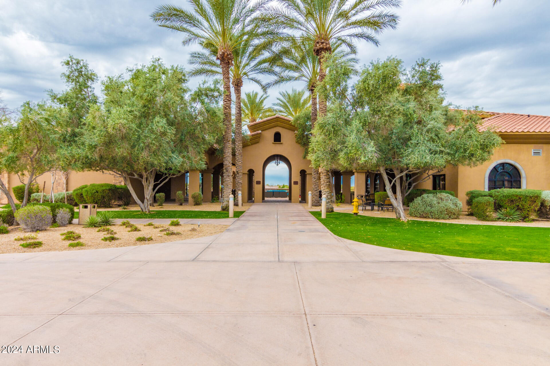 3252 E MORNING STAR Lane