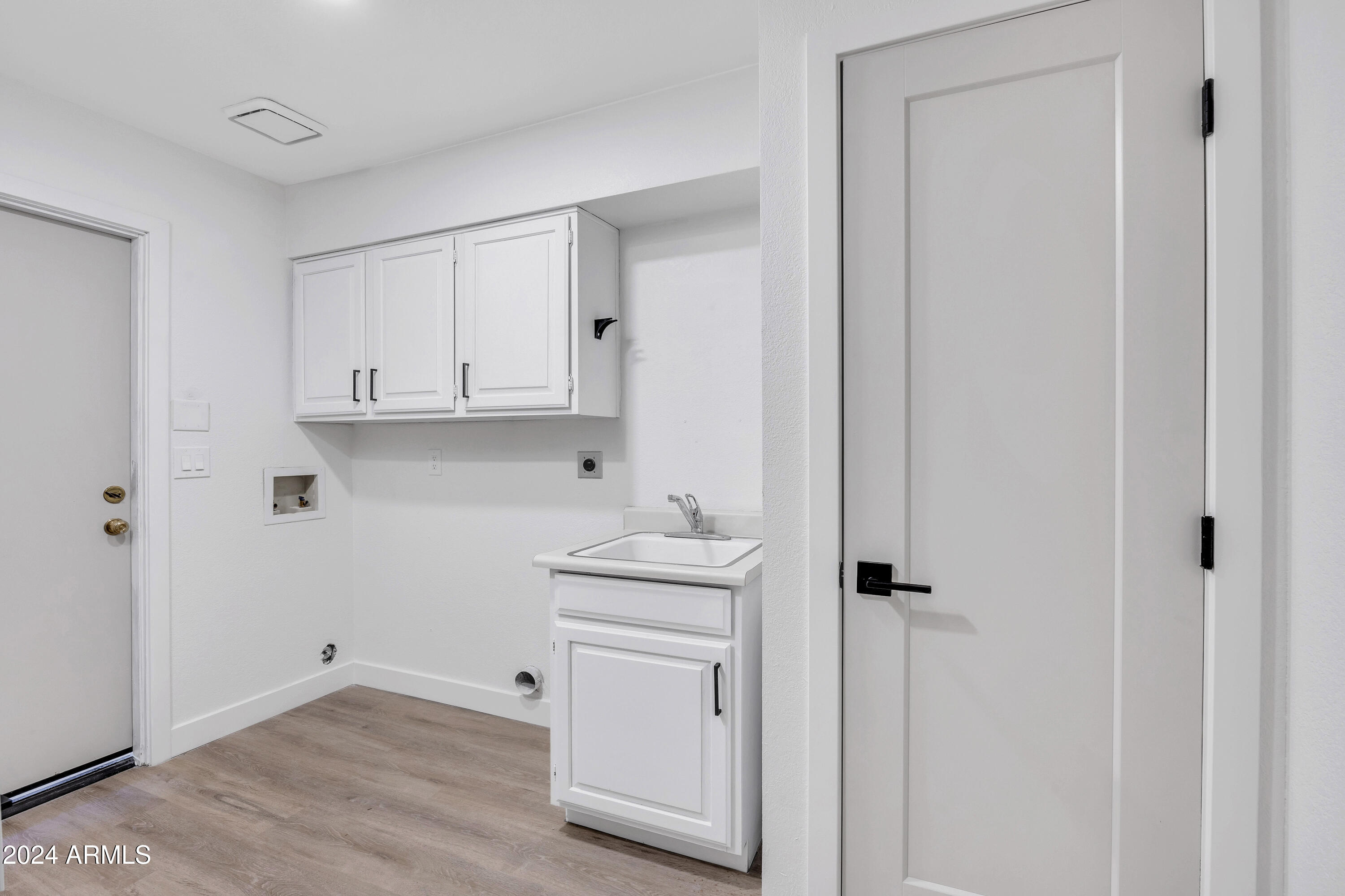 16111 E KINGSTREE Boulevard # 3