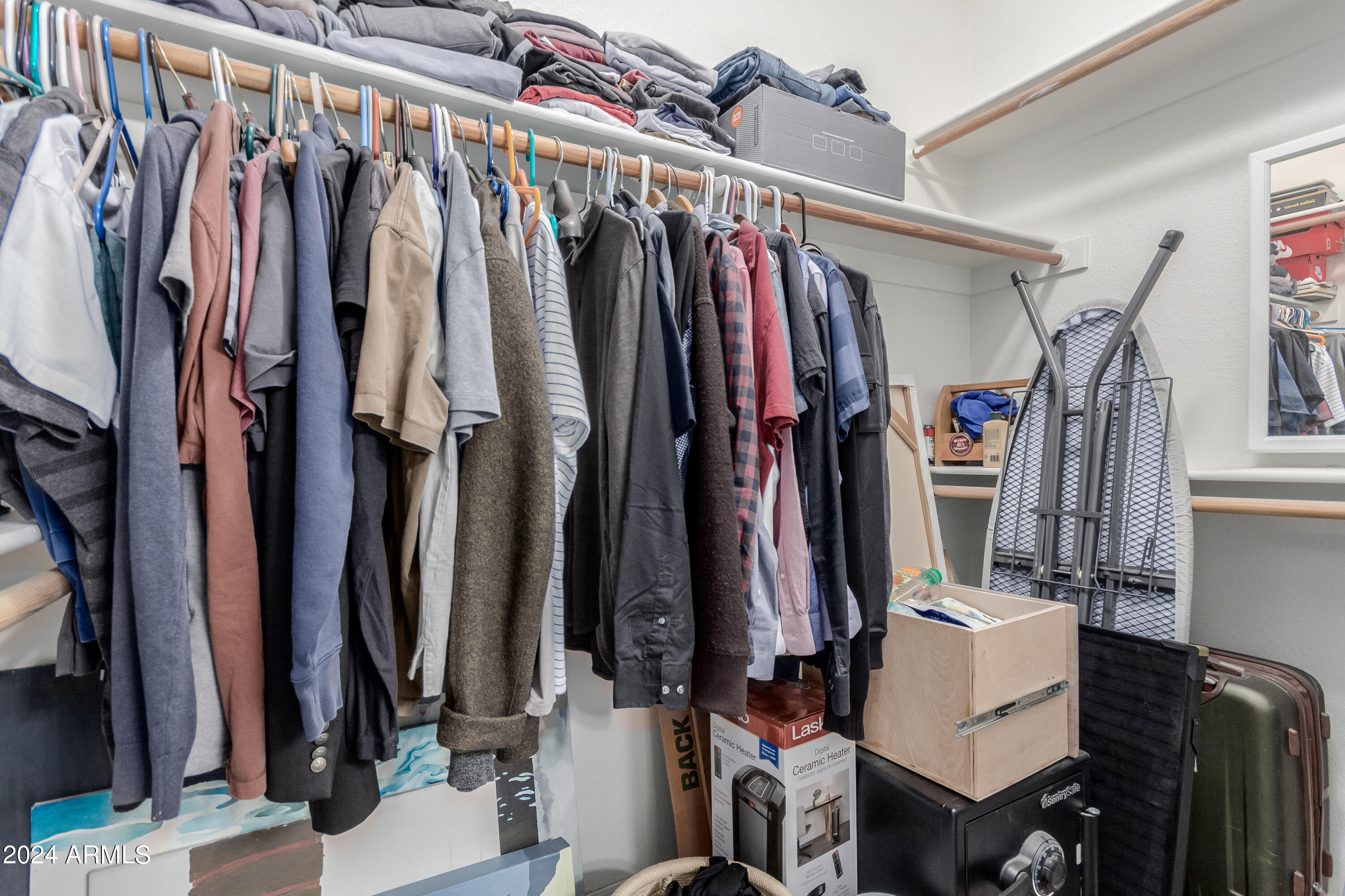 3510 E HAMPTON Avenue # 1