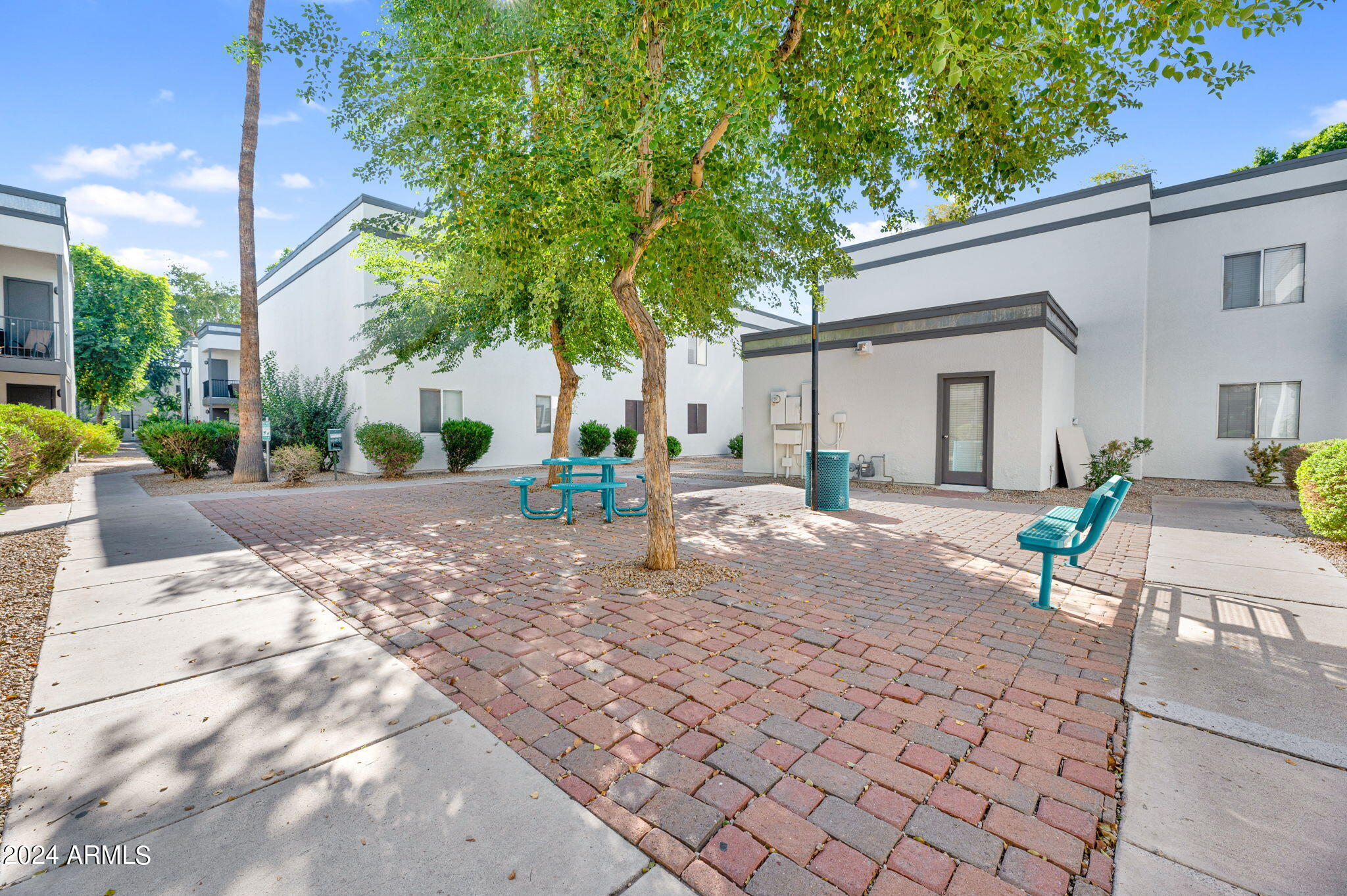 740 W ELM Street # 125