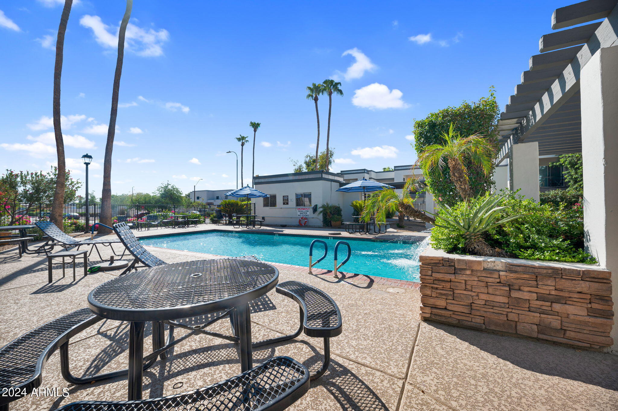 740 W ELM Street # 125