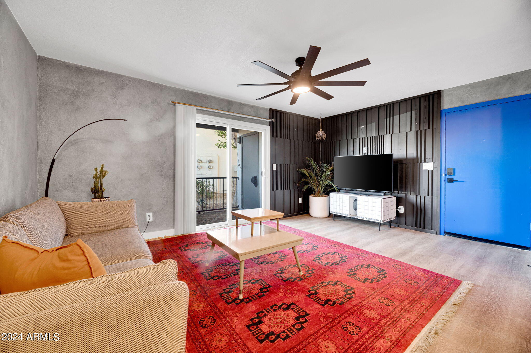 740 W ELM Street # 125