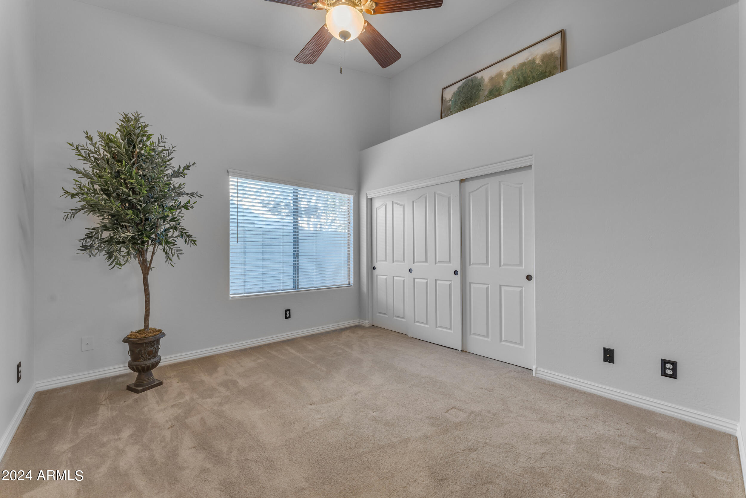 9555 W Running Deer Trail