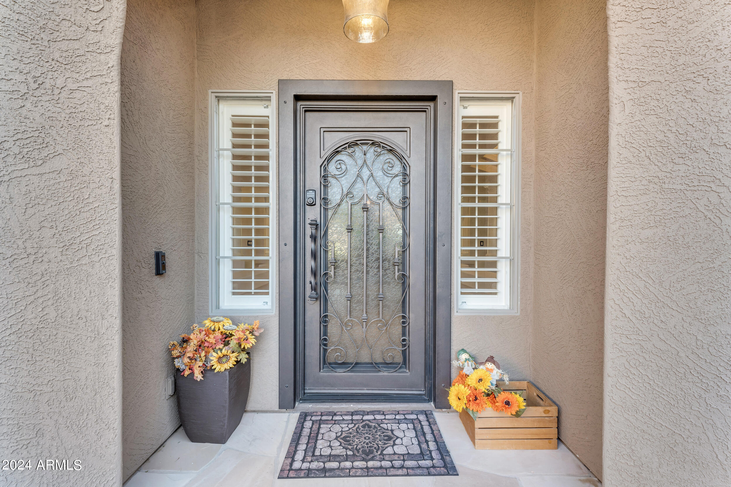 9555 W Running Deer Trail