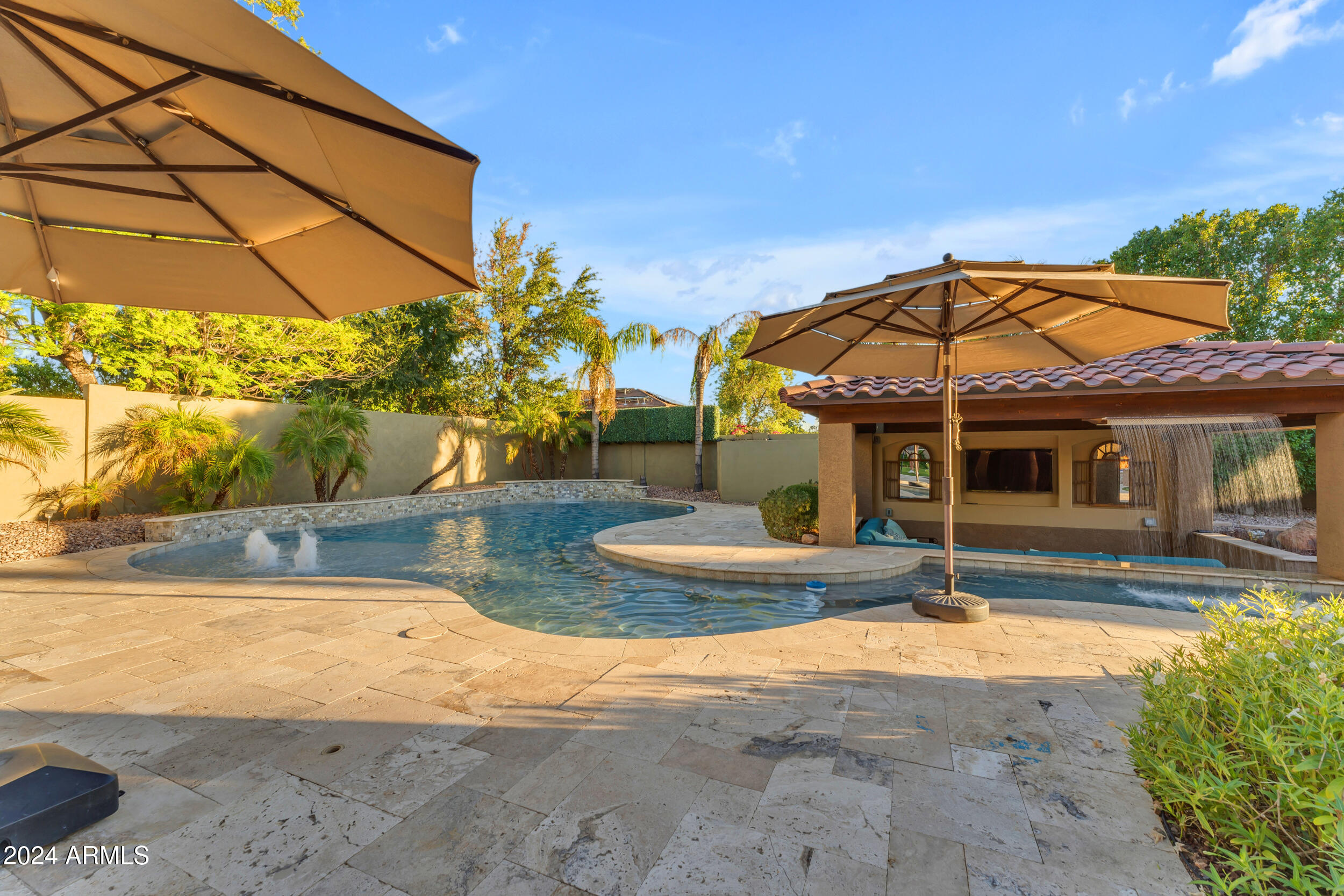 9555 W Running Deer Trail