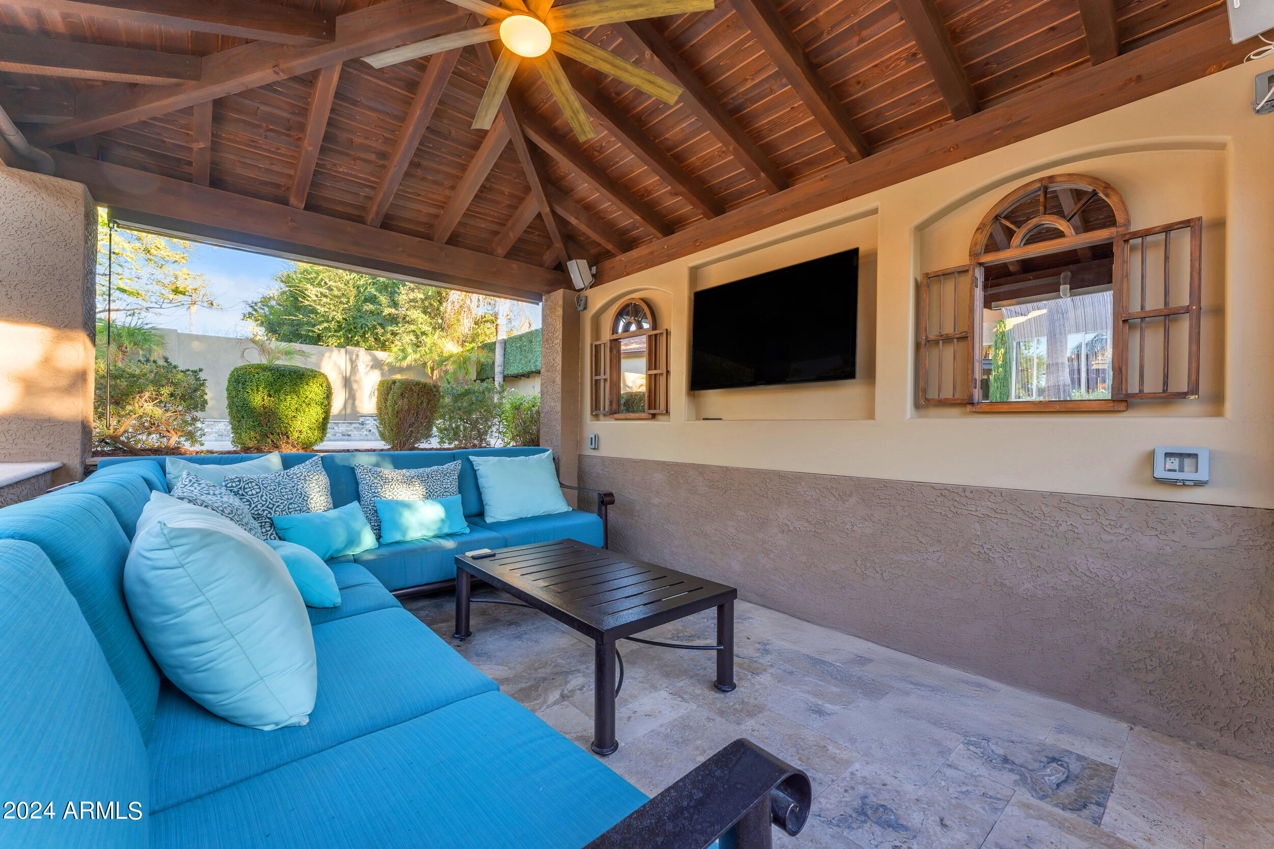 9555 W Running Deer Trail