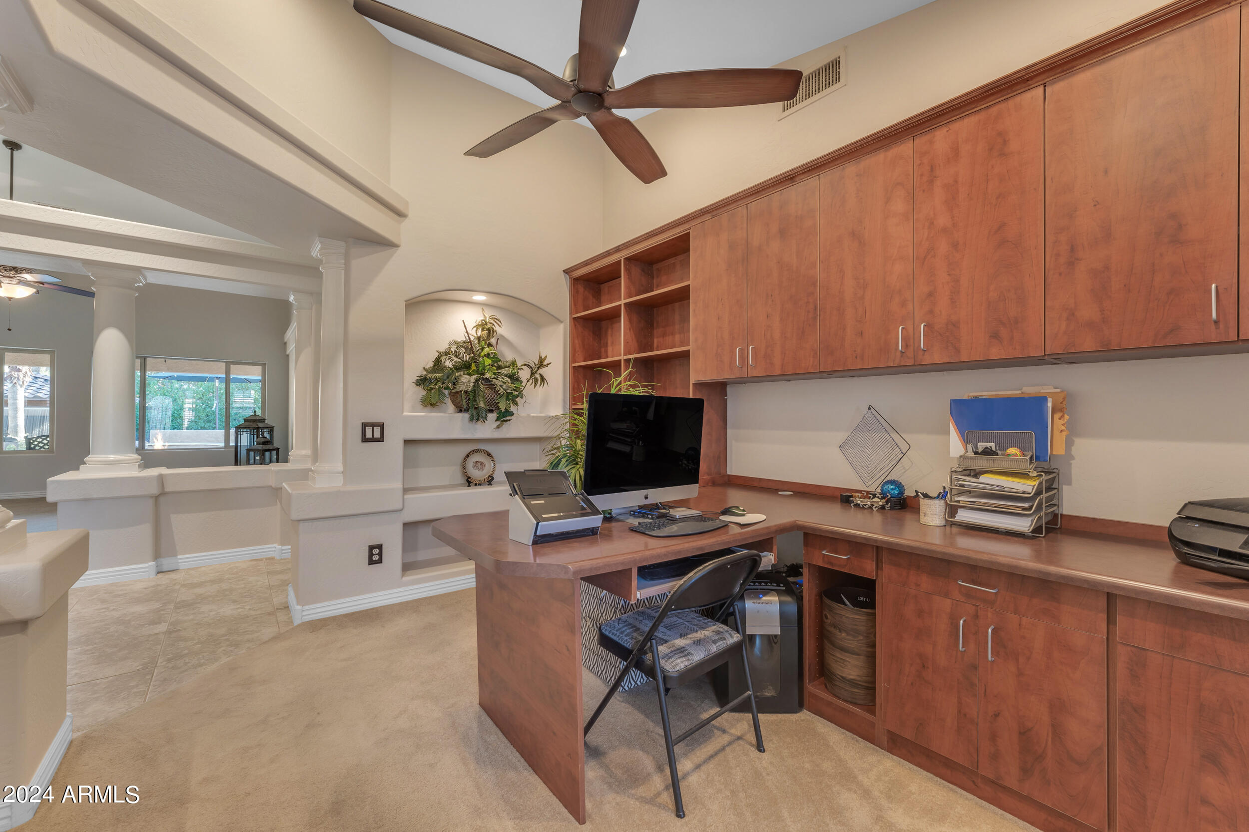 9555 W Running Deer Trail