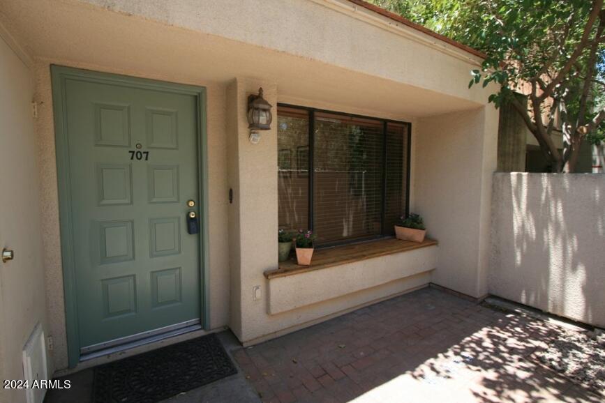 1432 W Emerald Avenue # 707