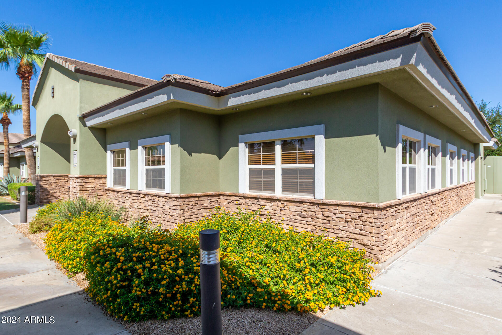 14001 N 7TH Street # E110