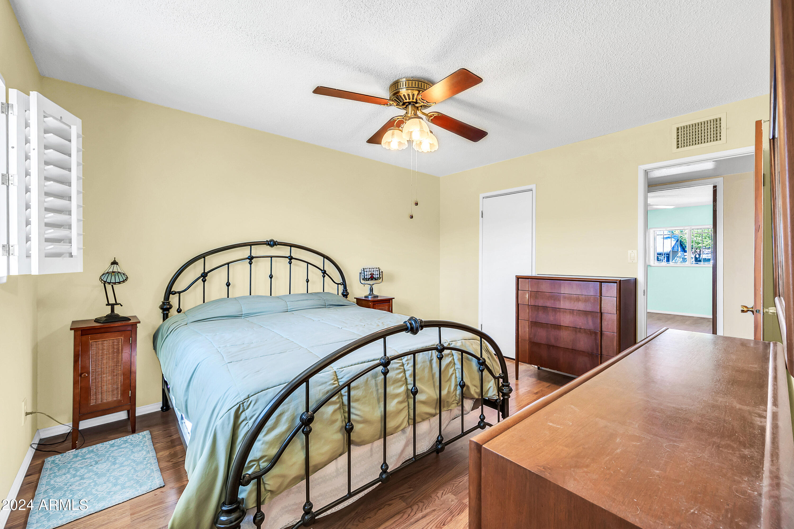 4109 W EL CAMINITO Drive