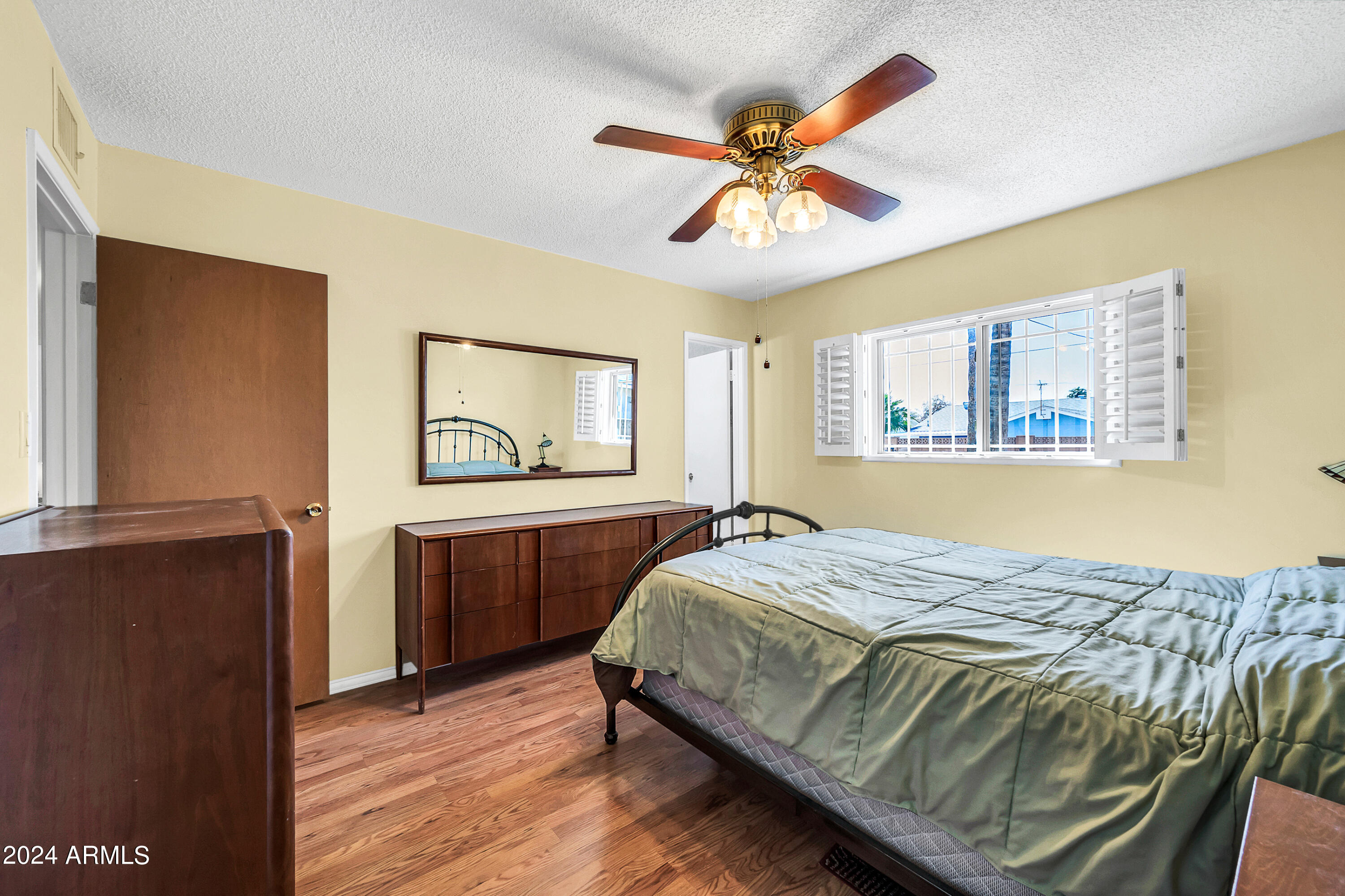 4109 W EL CAMINITO Drive