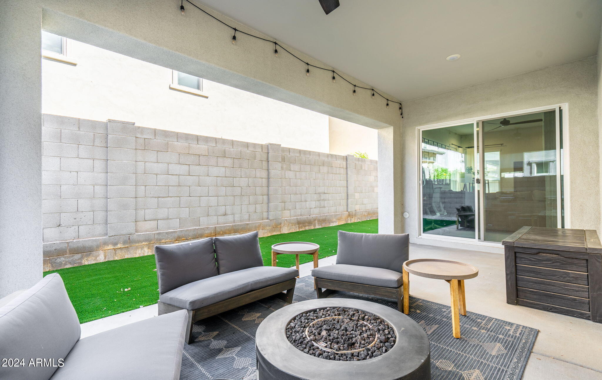 4858 E SHADY GLEN Avenue