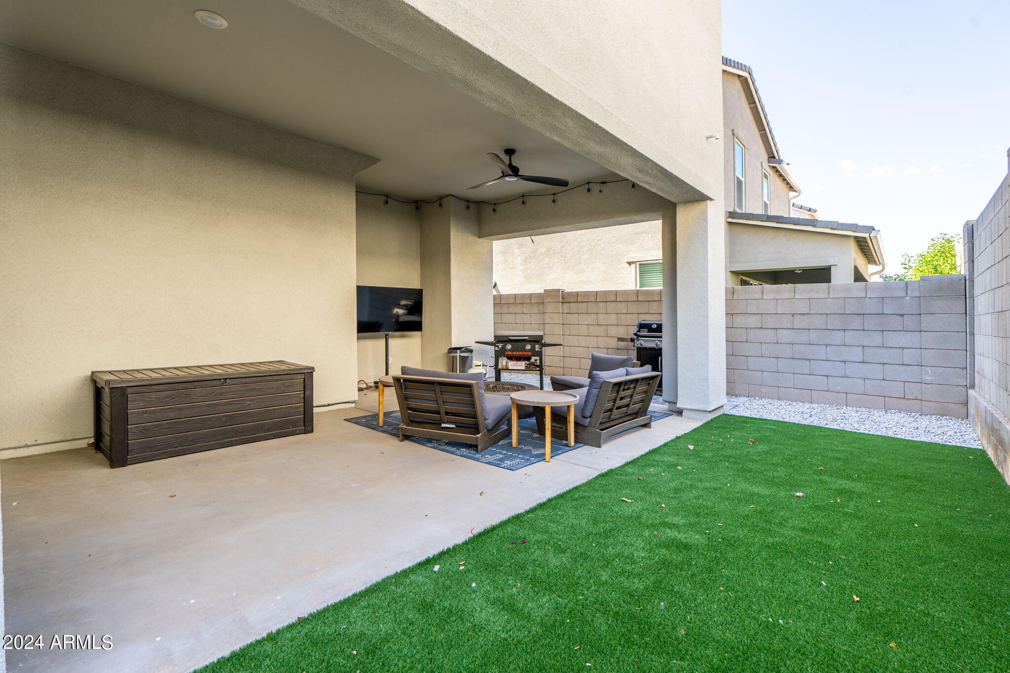 4858 E SHADY GLEN Avenue