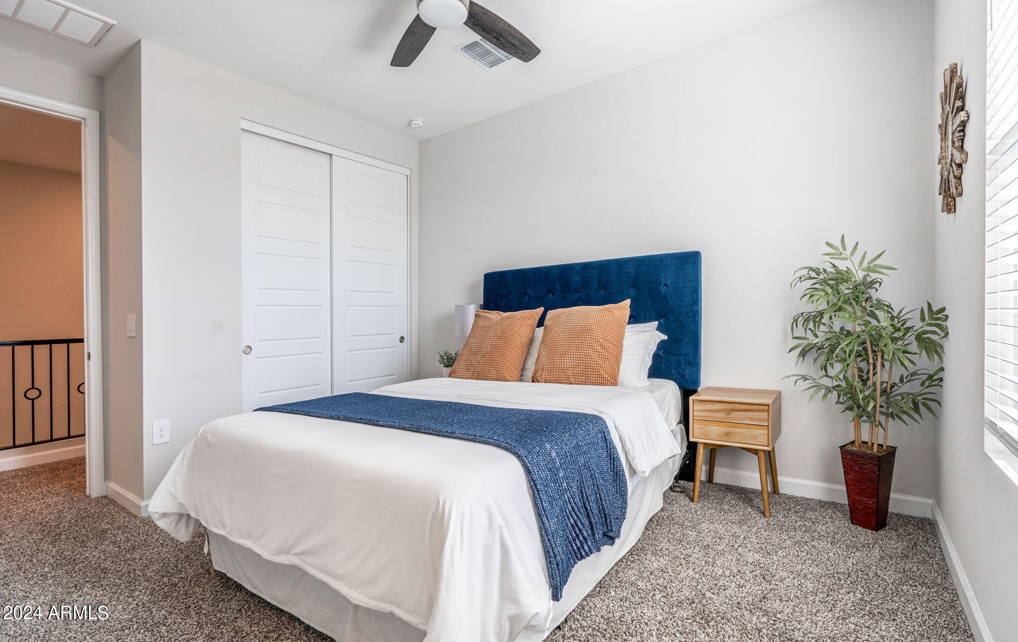 4858 E SHADY GLEN Avenue