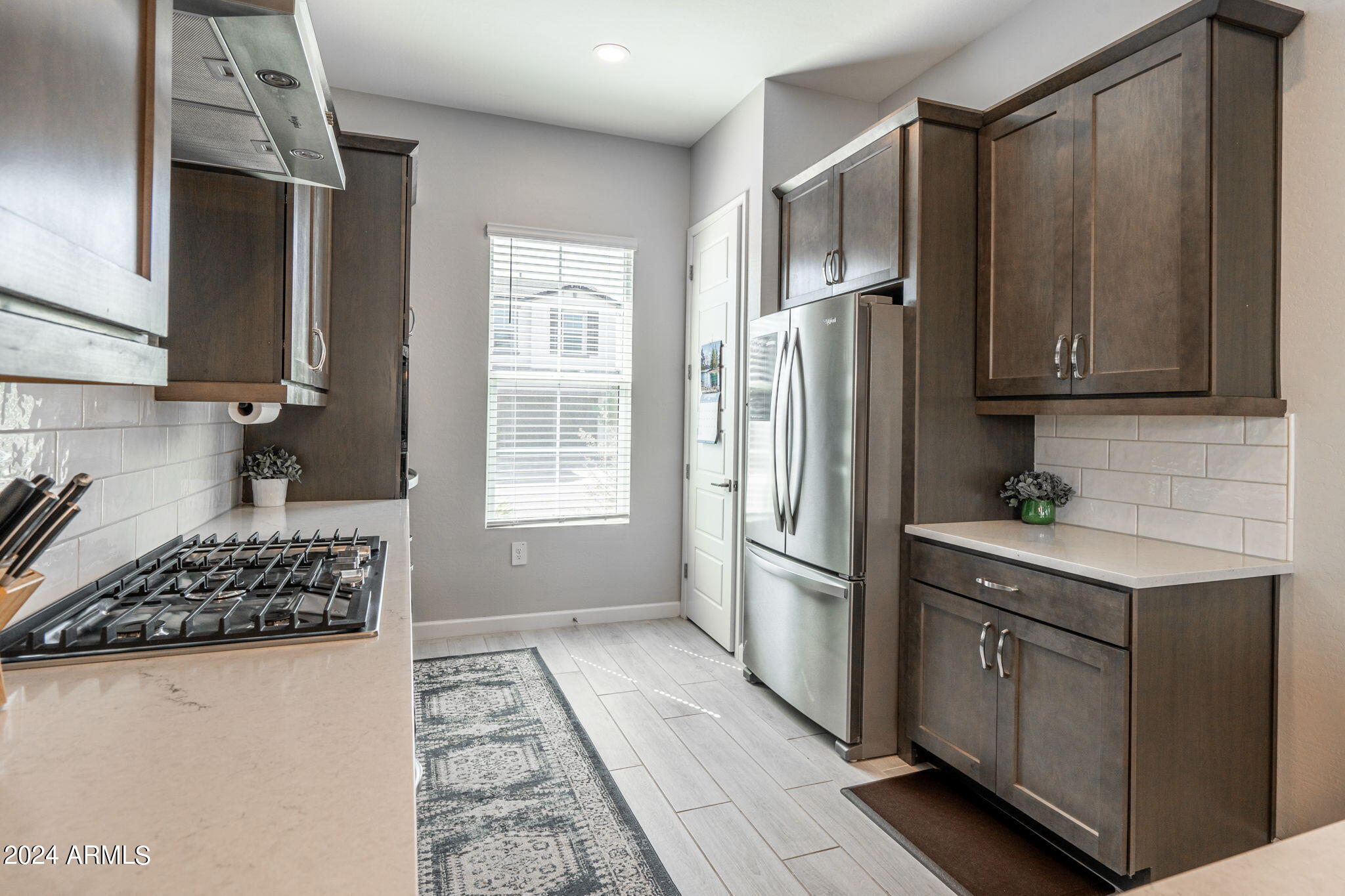 4858 E SHADY GLEN Avenue