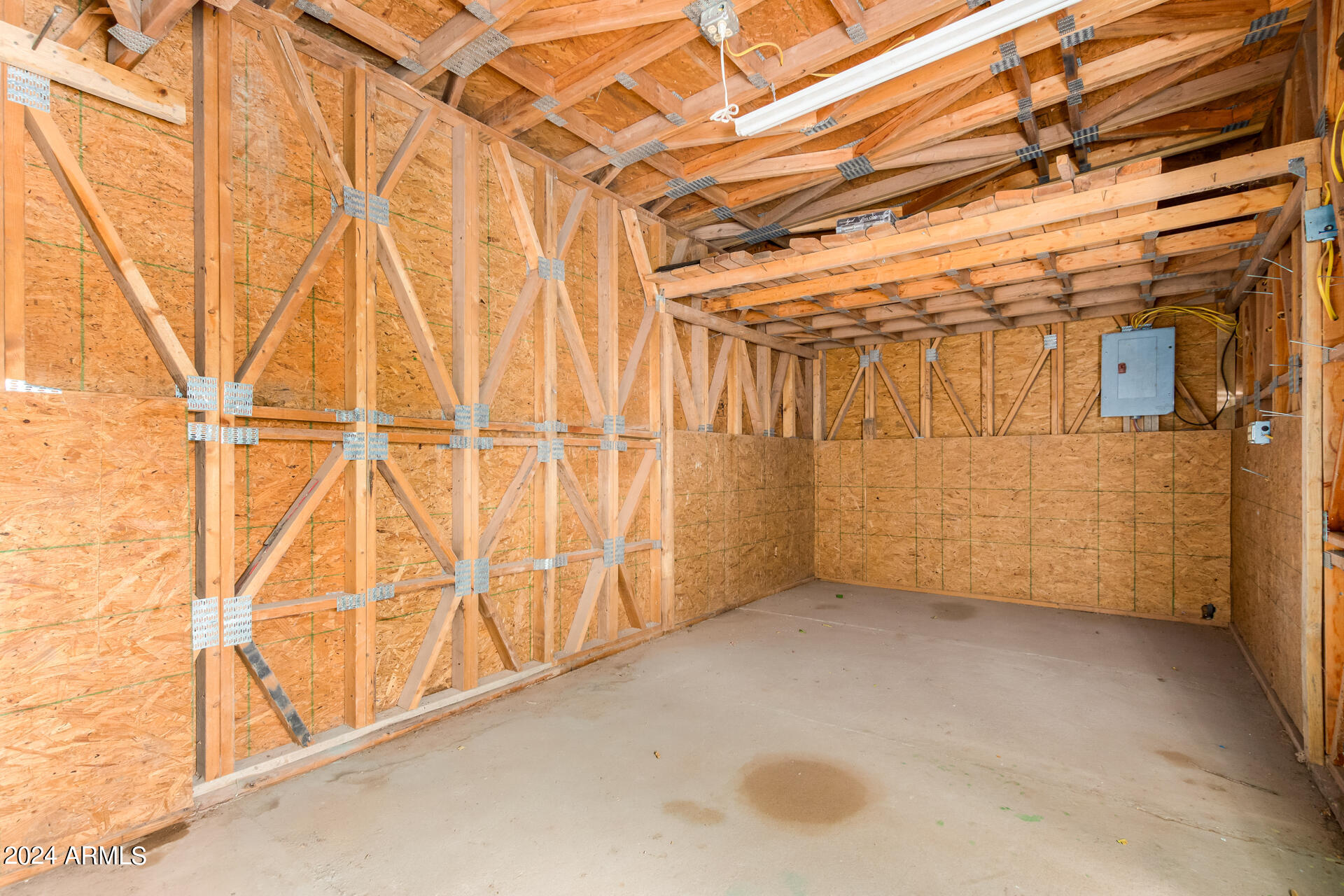 11802 W OBREGON Drive