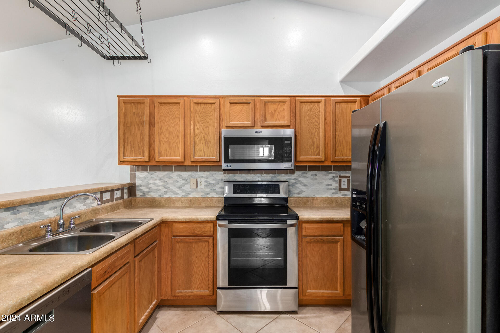 11802 W OBREGON Drive