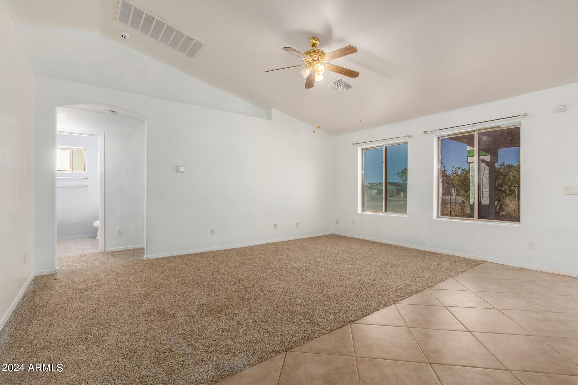 11802 W OBREGON Drive