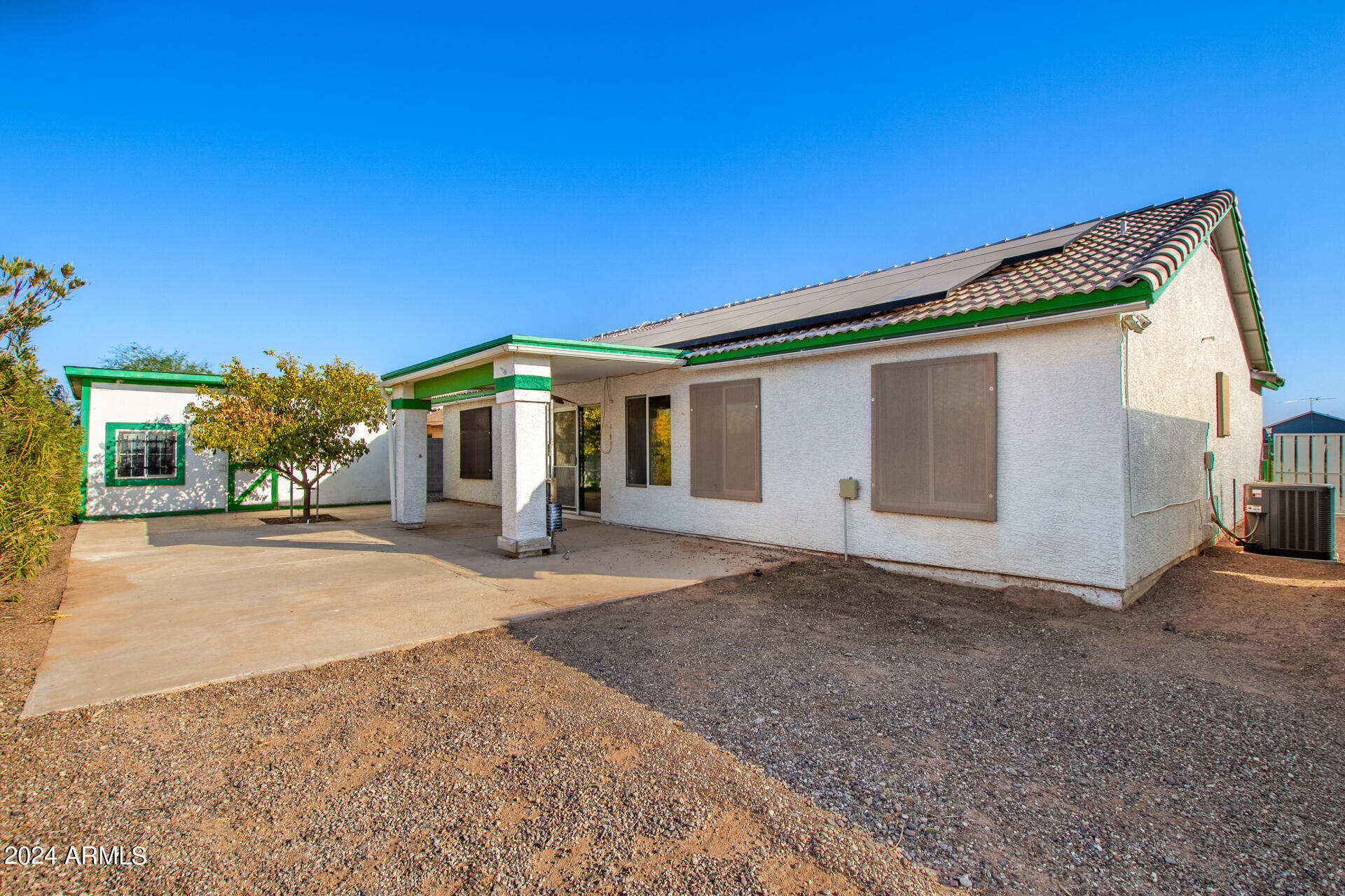 11802 W OBREGON Drive