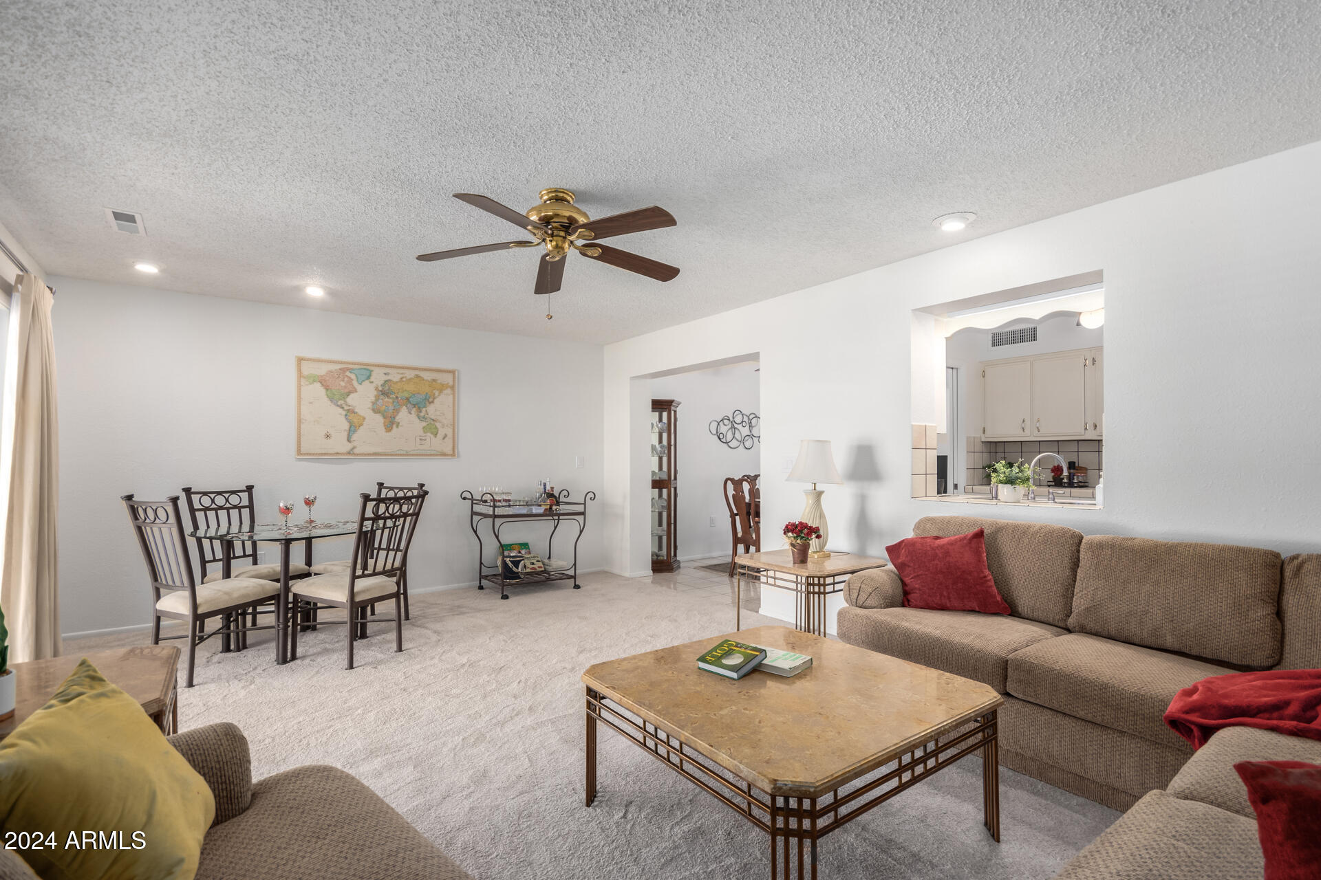 10046 W CONCORD Avenue