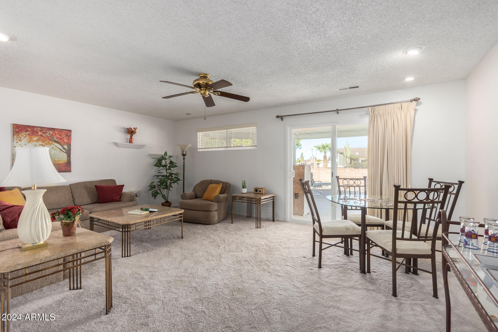 10046 W CONCORD Avenue