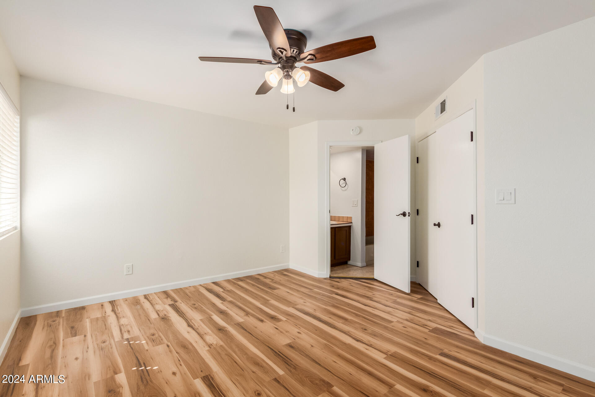 16402 N 31ST Street # 220