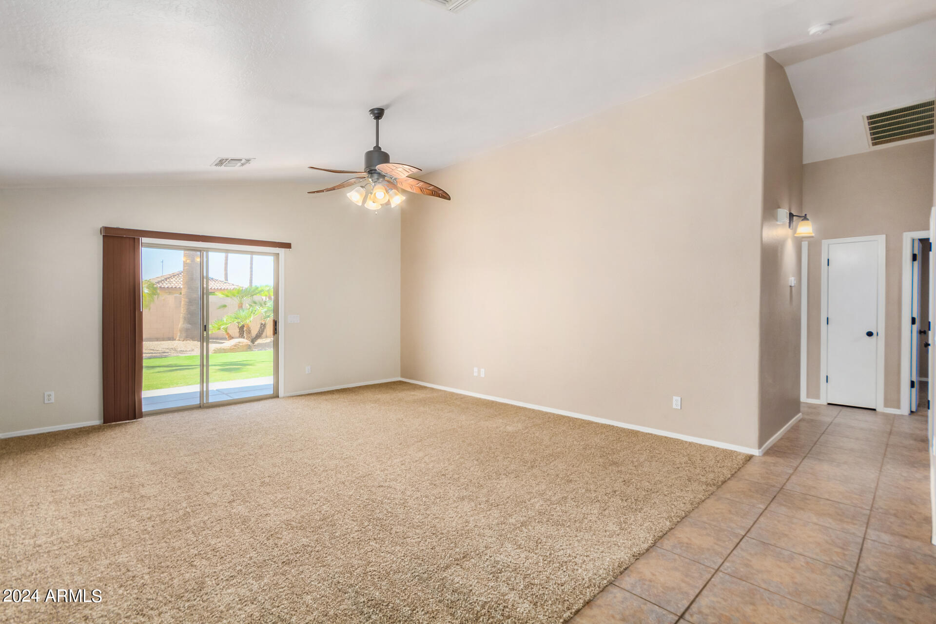 13975 W TWO GUNS Trail