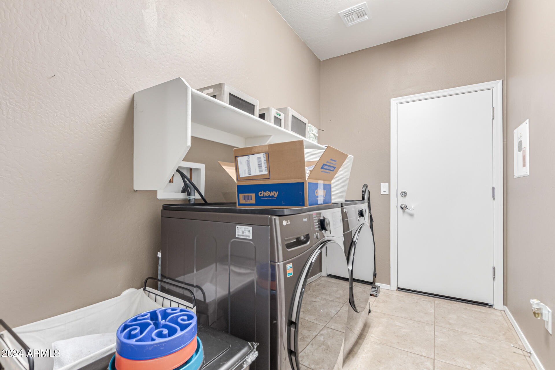 17959 W ALICE Avenue