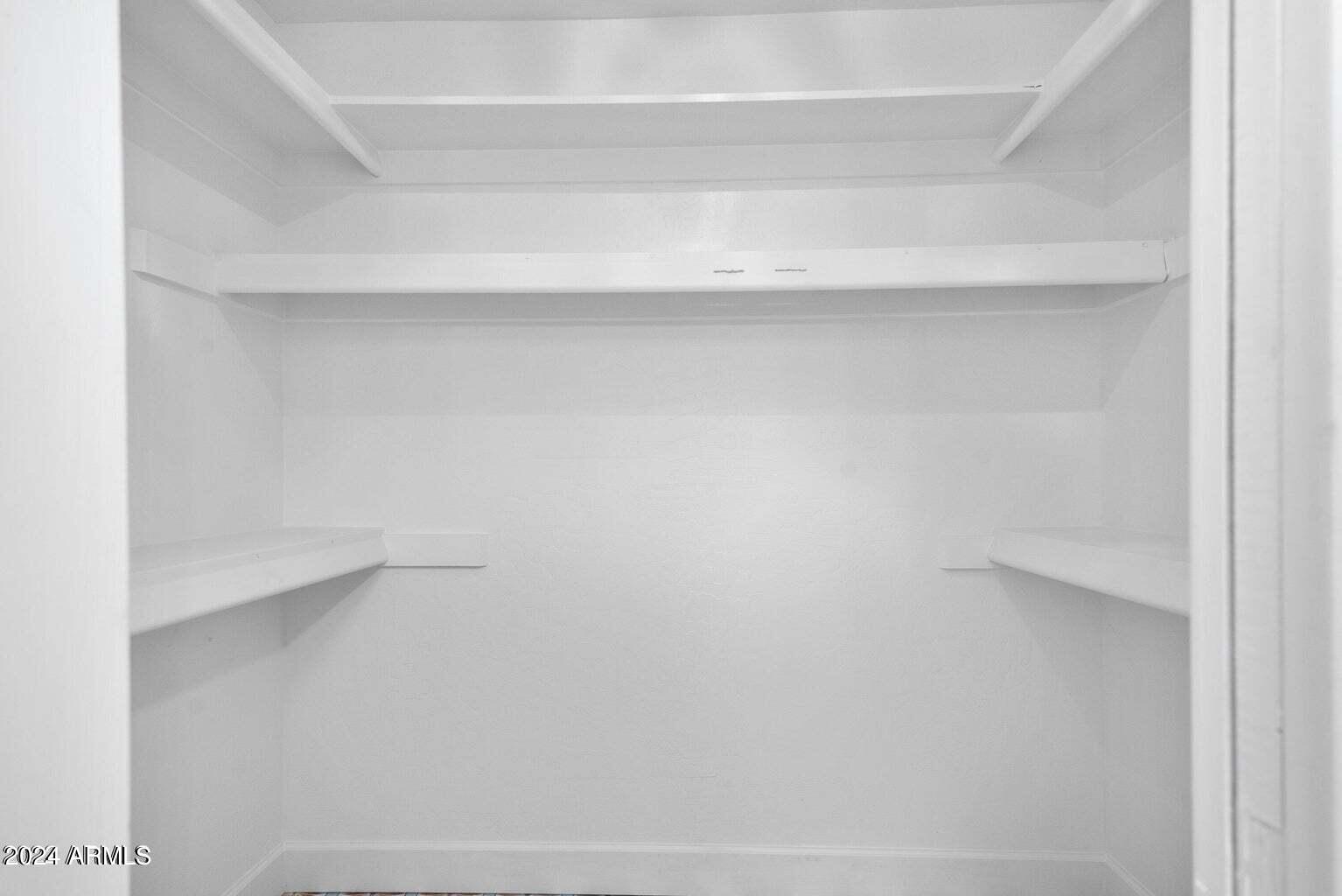 2449 E INGLEWOOD Street