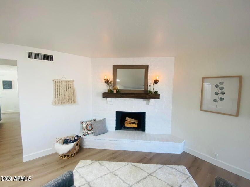 2449 E INGLEWOOD Street